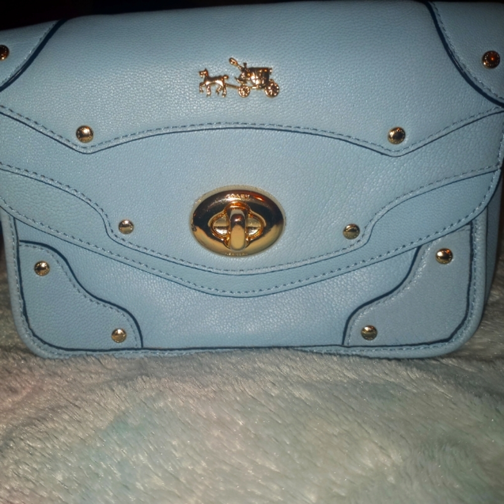 *New Coach Wristlet